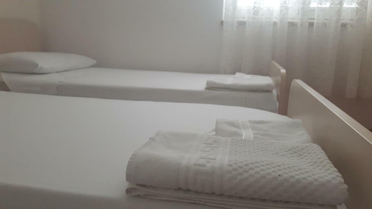Apartments Kekica Novalja Zewnętrze zdjęcie